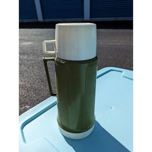 Thermos Retro Vintage Avocado Green 1960-1970 Super Quart grannycore campingcore